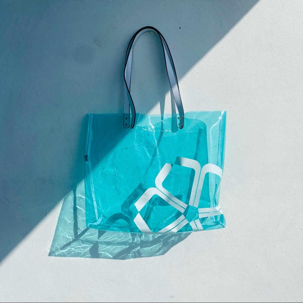 🌊TRINA TURK TOTE🌊